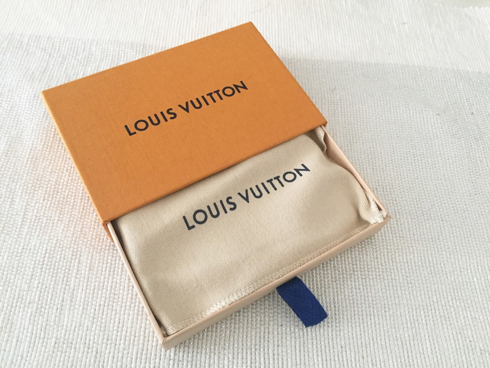 How Much Is A Louis Vuitton Key Pouch Worth Paul Smith
