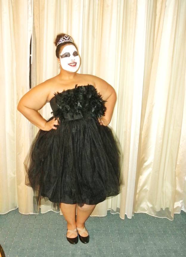 Plus Size Halloween Costume, Black Swan