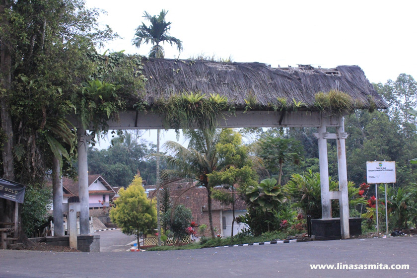 Kampung Naga, Mahakarya Suku Sunda untuk Indonesia - Kisah, Ulasan, dan