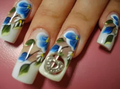 unhas decoradas com flores passo a passo