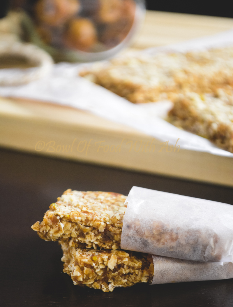 Healthy Oats and Dates Energy Bars Recipe | How To Make 2 ingredient Healthy Energy Bars Healthy Oats and Dates Energy Bars Recipe | How To Make 2 ingredient Healthy Energy Bars