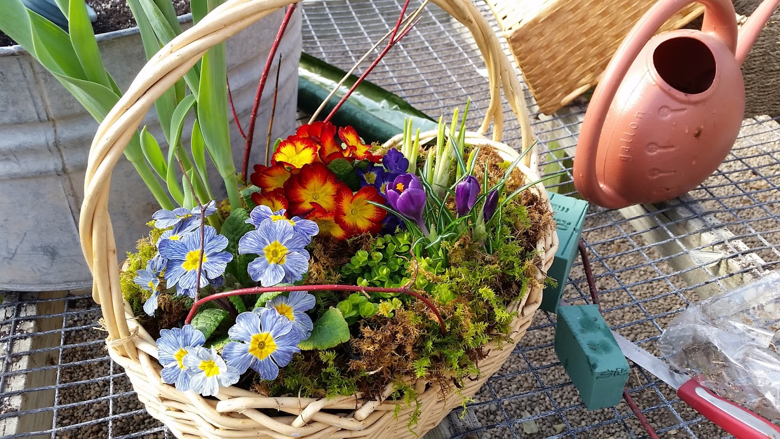Valentine's flower basket