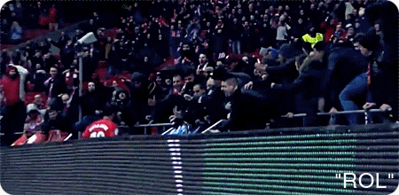 네? 나가라구요???.gif | 인스티즈