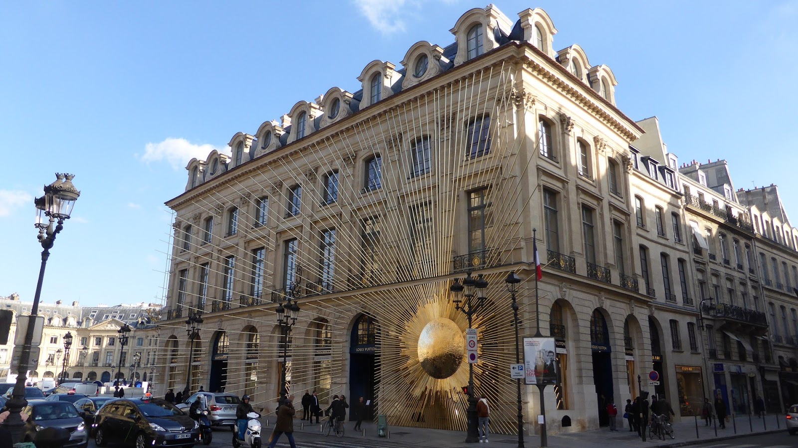 Paris-bise-art : Louis Vuitton place Vendôme