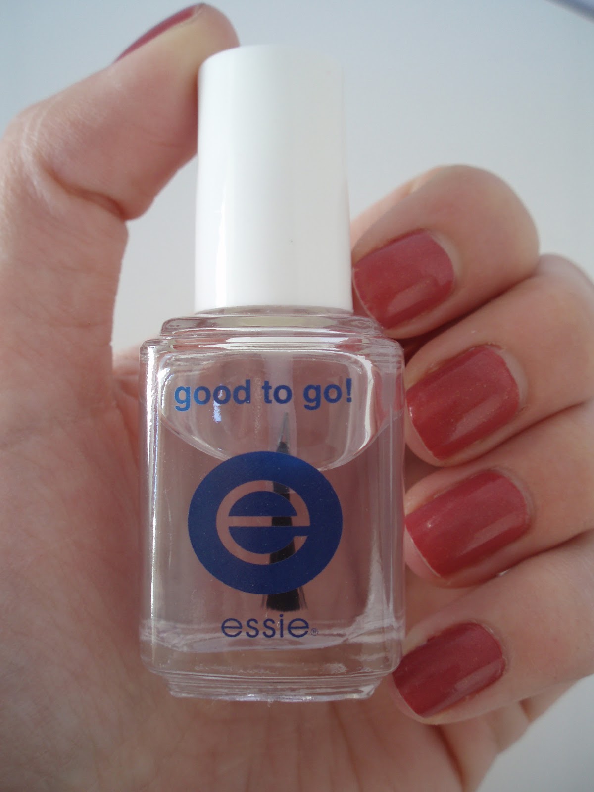 personatalist Product Rave Essie top coat GOOD TO GO!