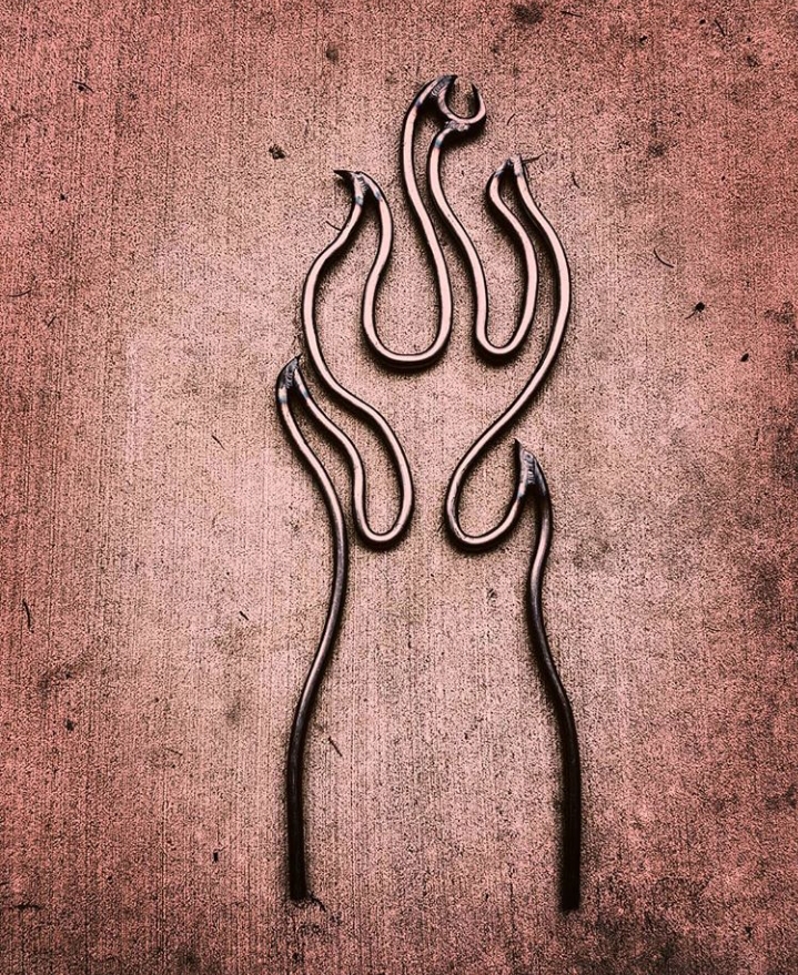 Win a custom sissy bar!