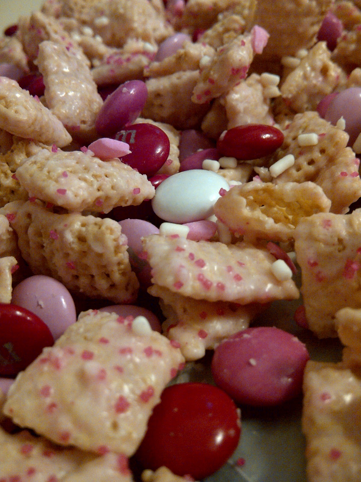 USASillyYaks xoxo Valentine Chex Mix xoxo