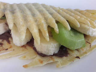 Tost Makinesinde Waffle Tarifi Tost Makinesinde Waffle Tarifi