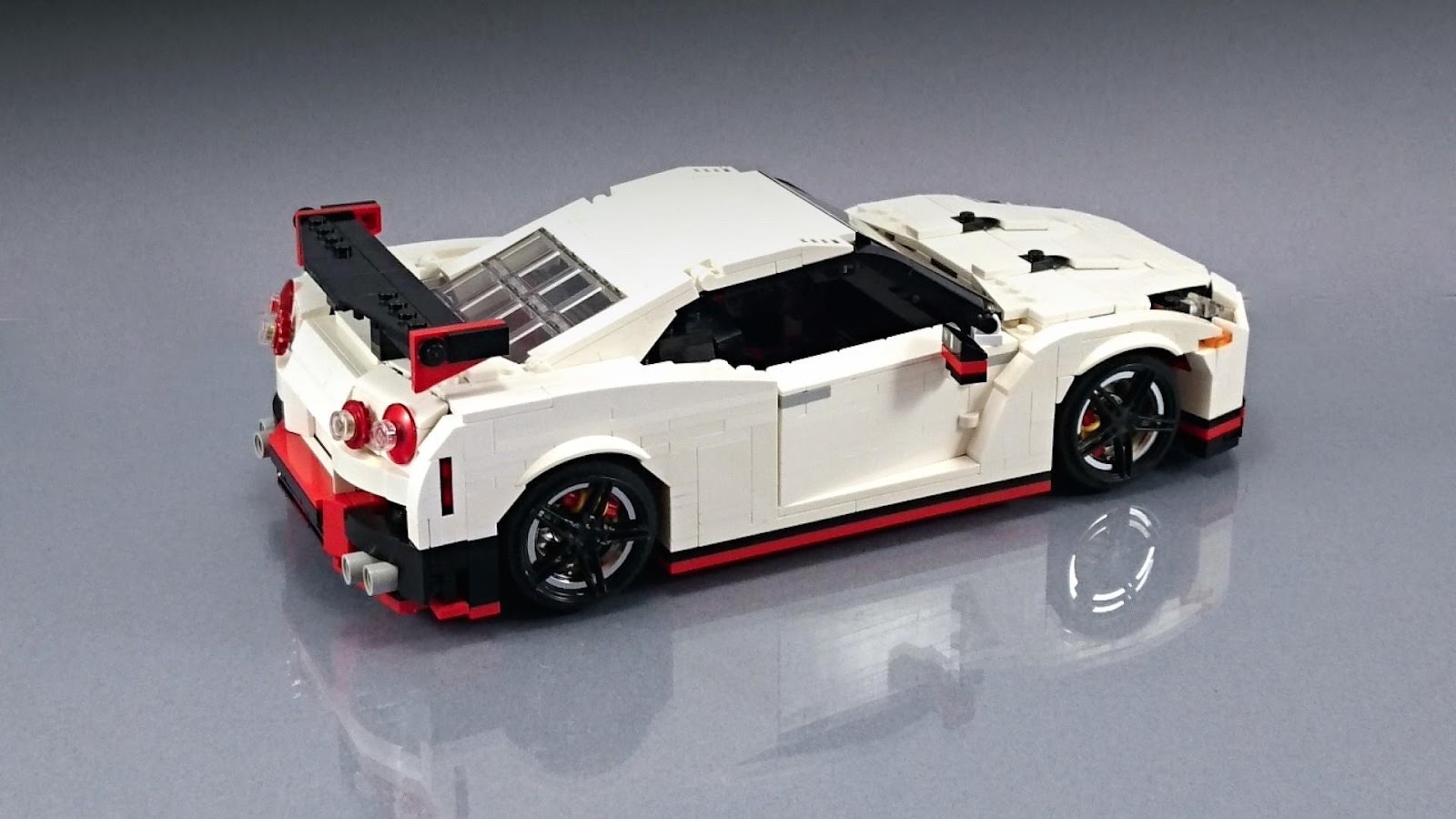 Nissan GT-R Nismo Fan Creates His Own Lego Masterpiece ... Nissan GT-R Nismo Fan Creates His Own Lego Masterpiece ...