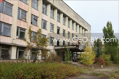Чернобыльская зона отчуждения. Город Припять. Санэпидемстанция