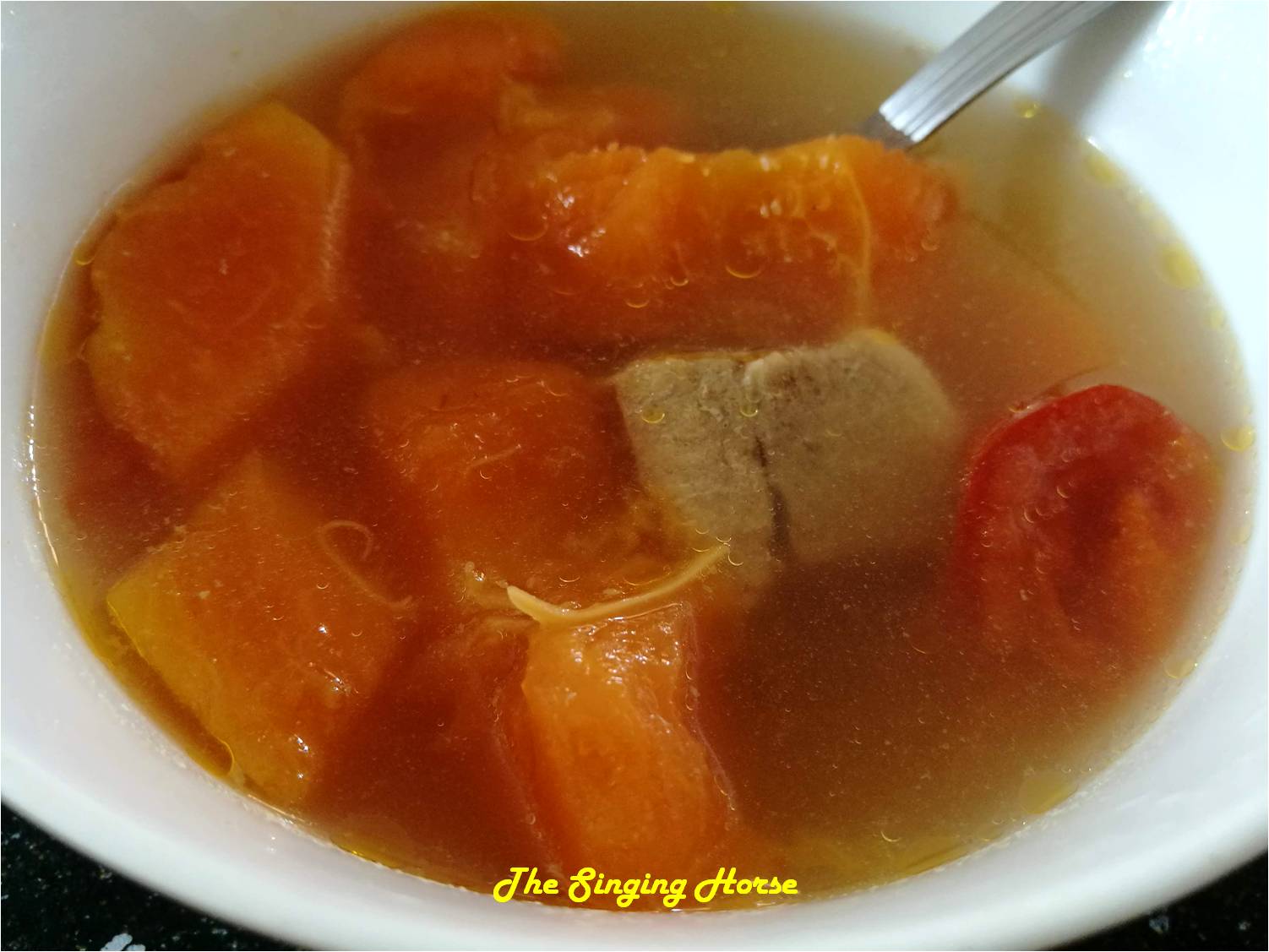 Chinese Papaya and Pork Ribs Soup ( 木瓜排骨湯)