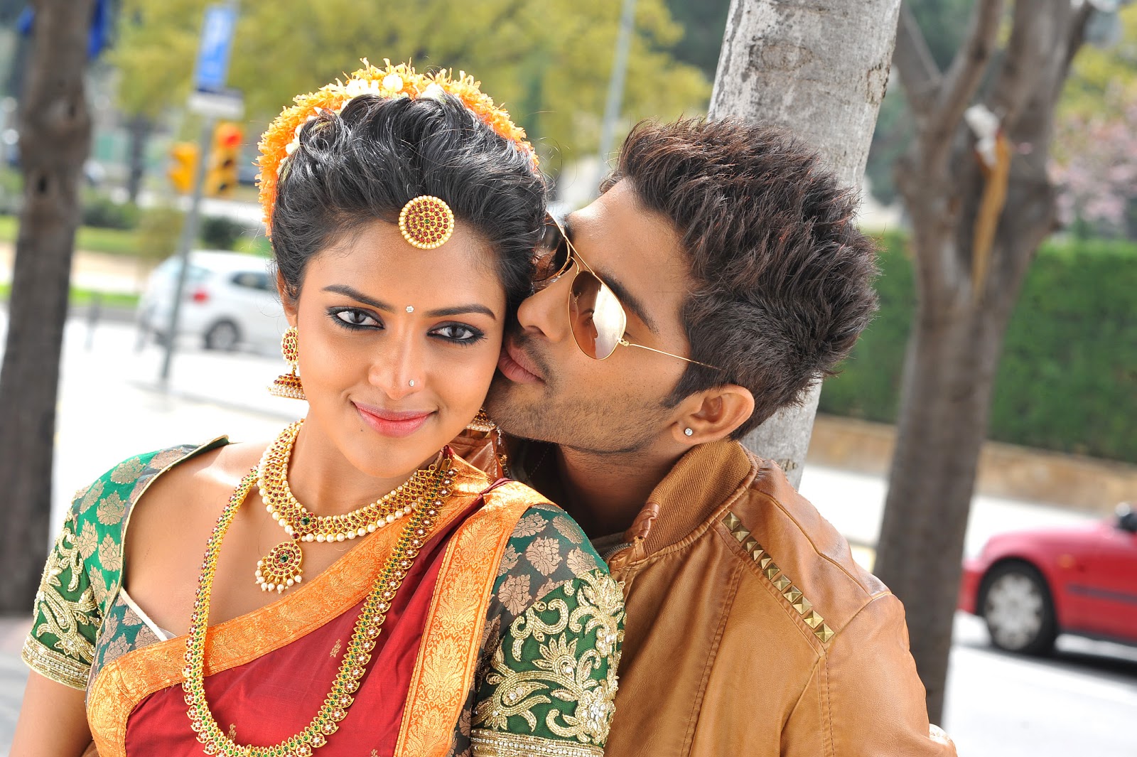 Telugu Cinema New Movies updates News Gossips Photos: Iddarammayilatho