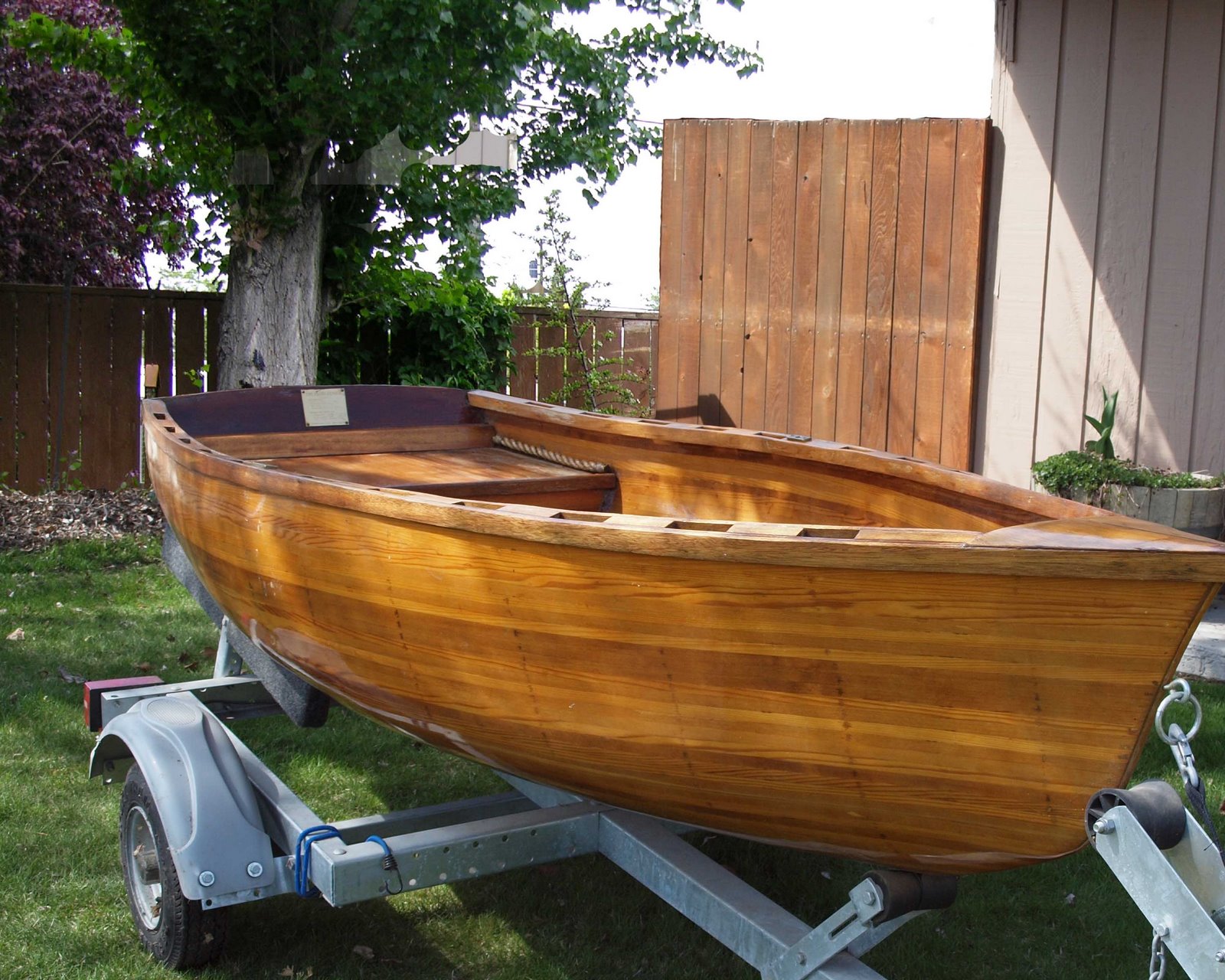 diy plan for a model wooden canoe