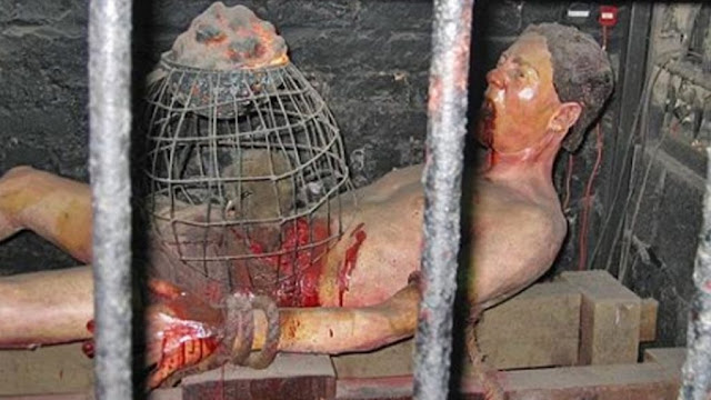 The 12 most gruesome methods of torture and execution in human history 10