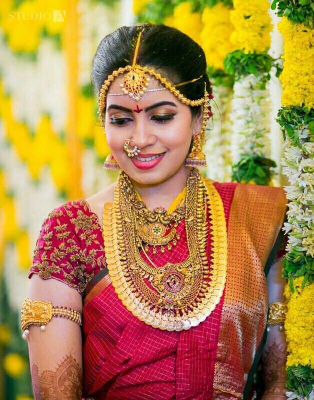 Cute Bride in Traditional Jewellery - Jewellery Designs