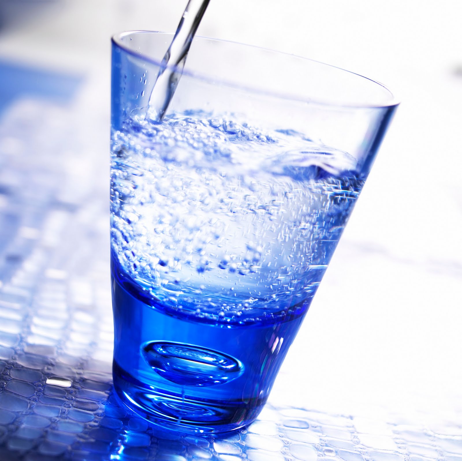 Pseudoparanormal Drink 8 Glasses Of Water A Day 