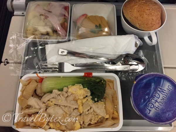 Singapore Airlines Economy: Bangkok Bangkok wait for us!