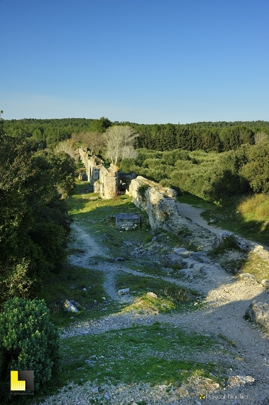 aqueduc de barbegal provence photo Pascal Blachier