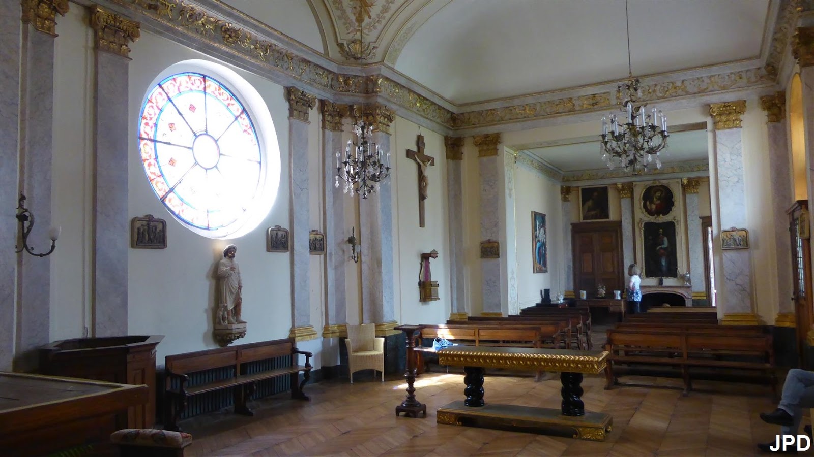 Parisbiseart Maison suisse de retraite IssylesMoulineaux