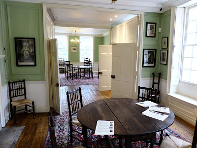 1st floor, Dr Johnson's House Museum Photo © Andrew Knowles