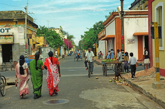 Pondichéry, rue Bharati, © L. Gigout, 1990