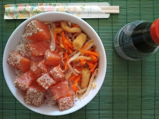 .@SundariRice Poke Bowl de salmó