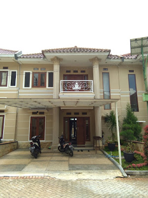 Villa Batu Malang villa kolam renang yang berada kawasan wisata batu
