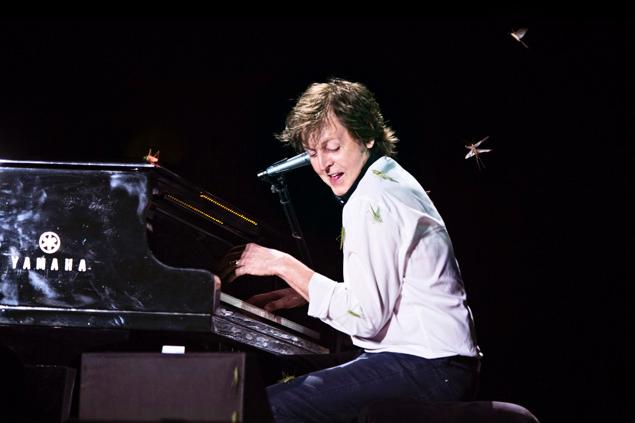 The Beatles: Paul McCartney's 2013 "Out There" Tour