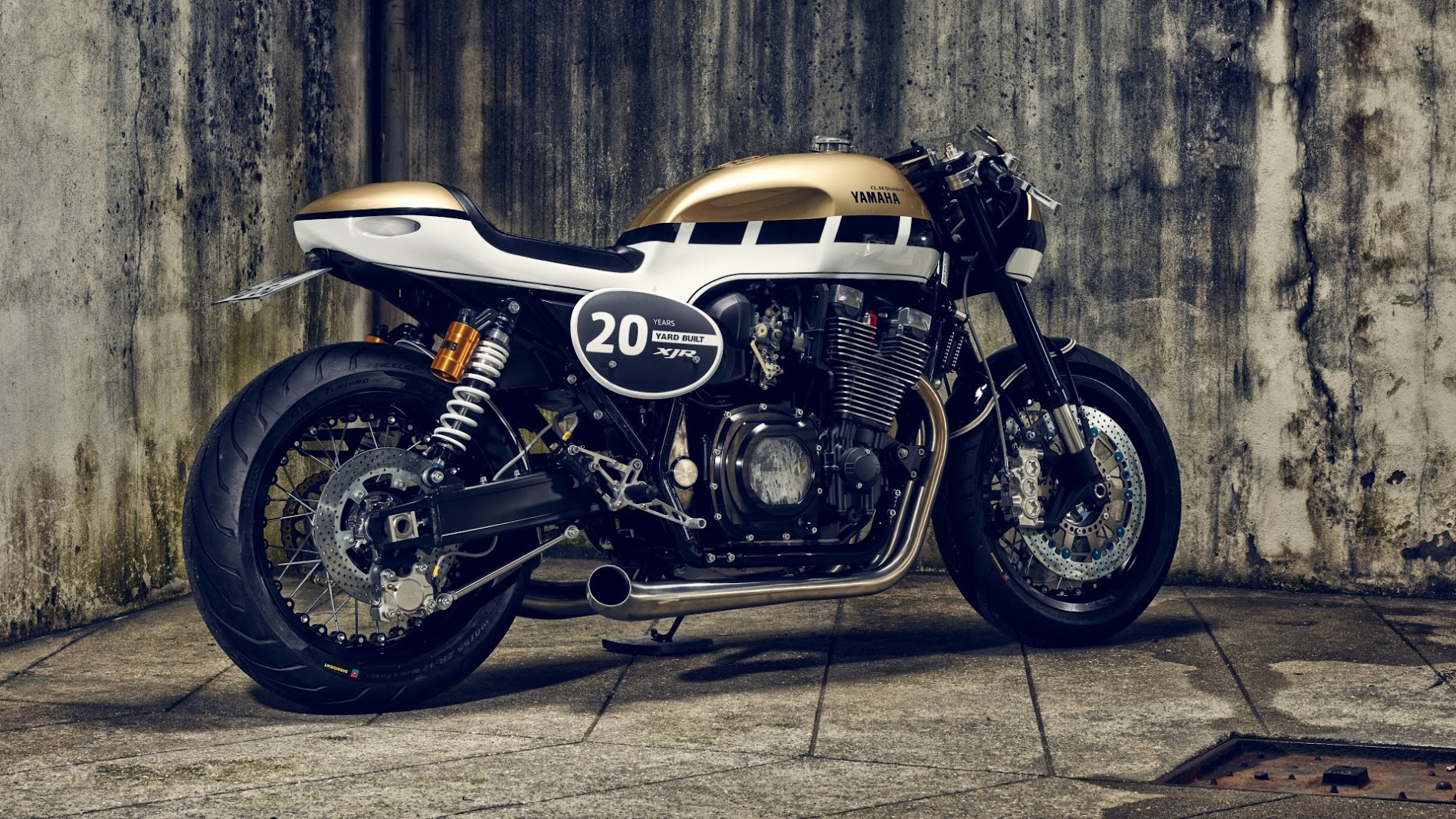 Yamaha XJR 1300 Cafe Racer Yamaha XJR 1300 Cafe Racer