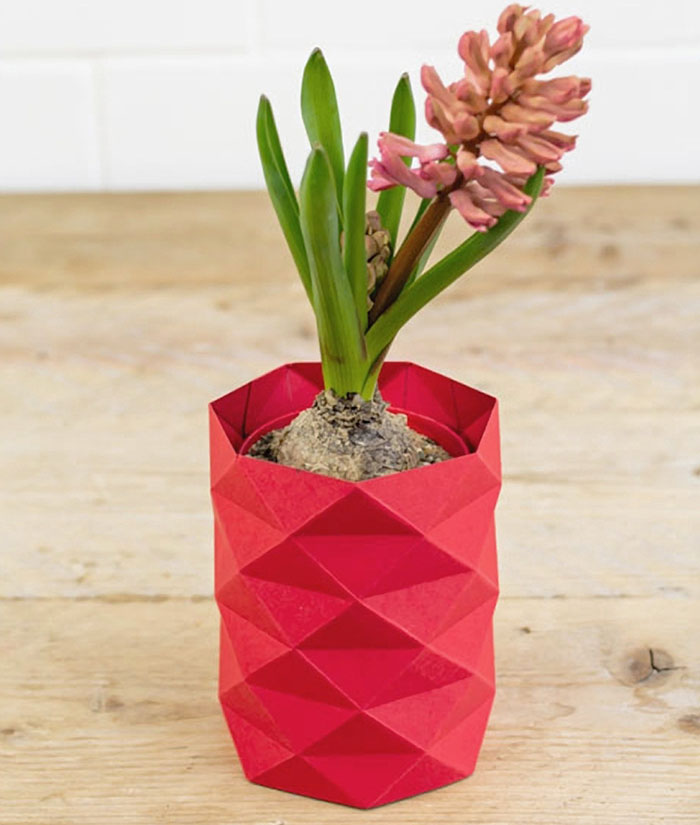 Kağıt Katlama İle Geometrik Vazo Yapımı origami Kağıt Katlama İle Geometrik Vazo Yapımı