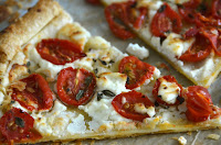 ZIEGENKÄSE UND TOMATEN TARTE ZIEGENKÄSE UND TOMATEN TARTE