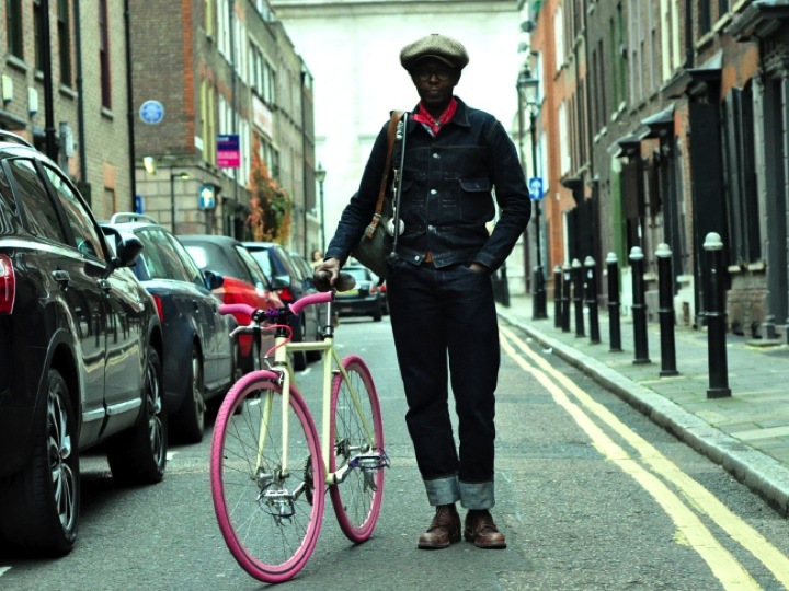ROS.E.: Ride my bike streetstyle
