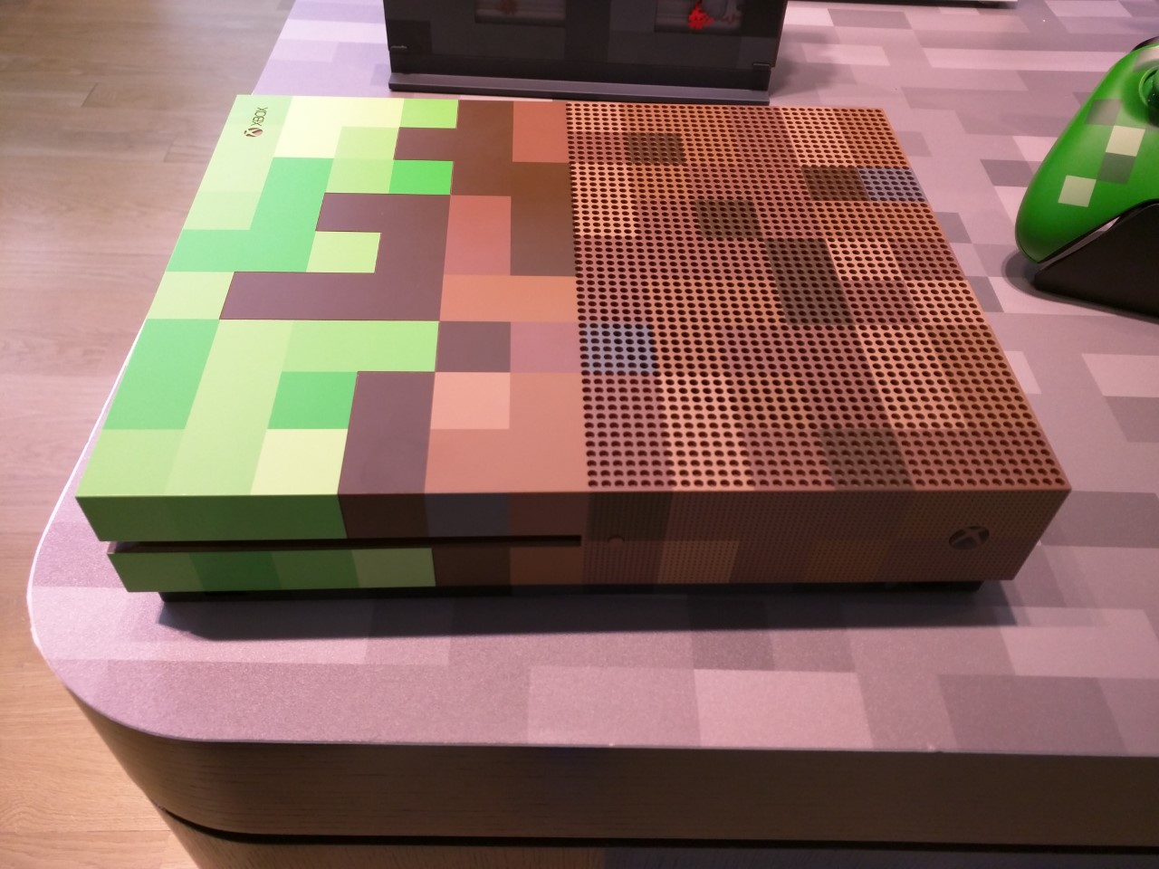 Robert Dyer @ Bethesda Row: Xbox One Minecraft Special Edition console