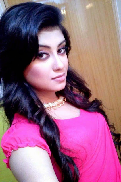 Amrita Khan - Hottest Actresses in Bangladesh - Top 10 Beautiful Models Photos
