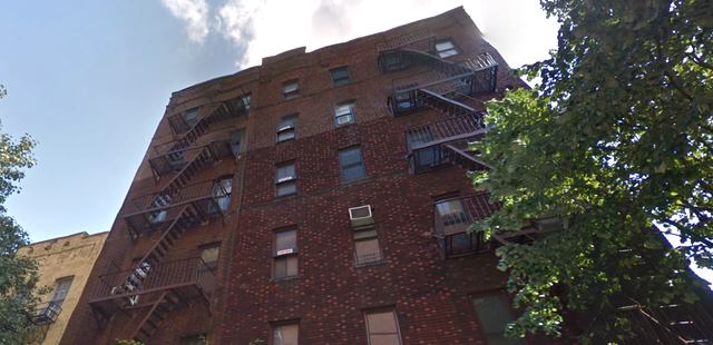 04-David-Puchkoff-Eileen-Stukane-Architecture-Cottage-on-a-Rooftop-in-Manhattan-New-York-www-designstack-co