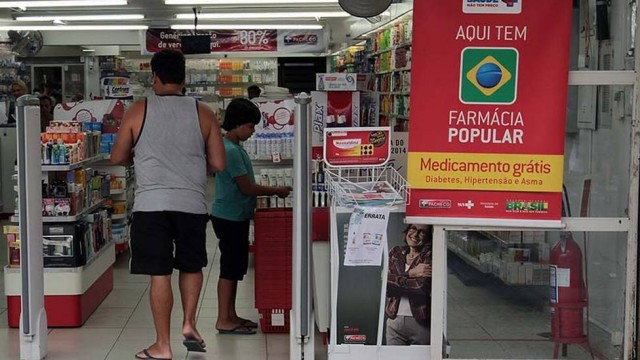 Dilma vai cortar Programa Farmácia Popular e tirar dinheiro de UPAs e Samu
