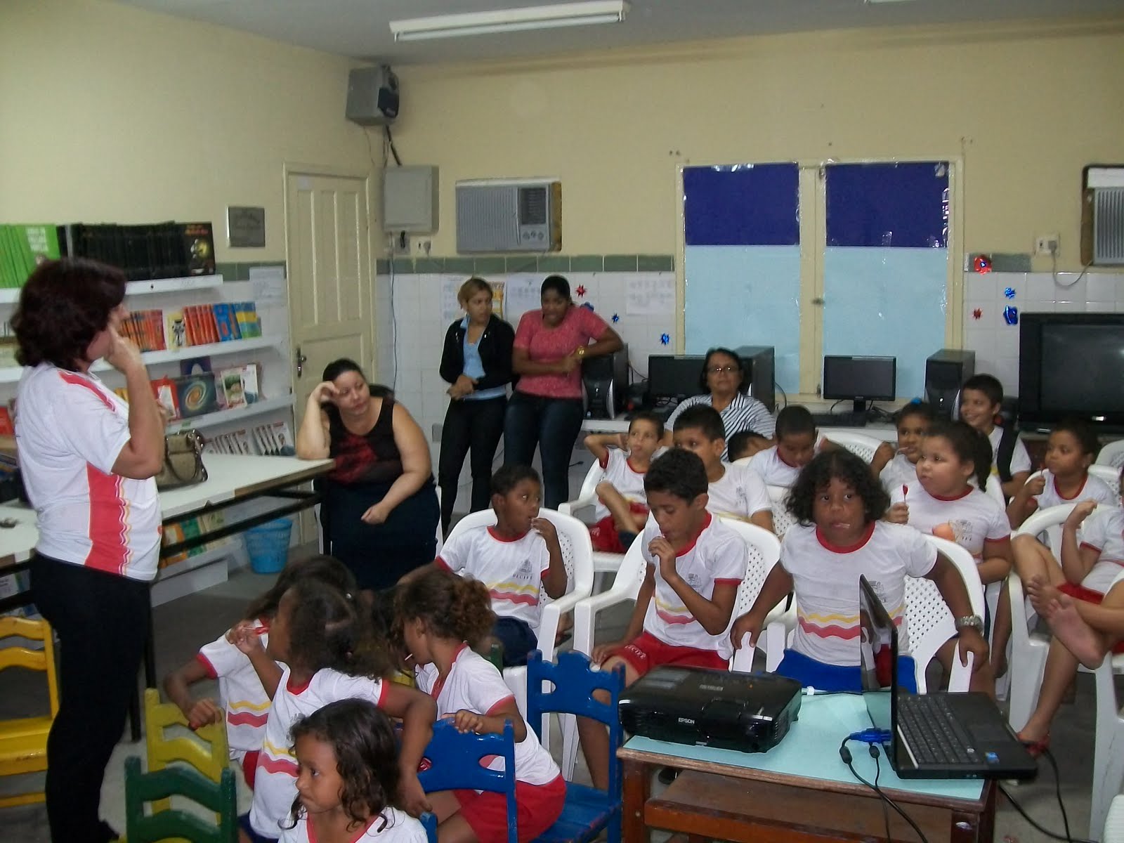 Construindo Pasárgada: ESCOLA EMIDIO DANTAS BARRETO -SANTO AMARO