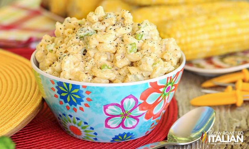 Southern Style Macaroni Salad #TSRISummer #Pasta #Salad #recipe http://www.theslowroasteditalian.com/2014/06/southern-style-macaroni-salad-recipe.html