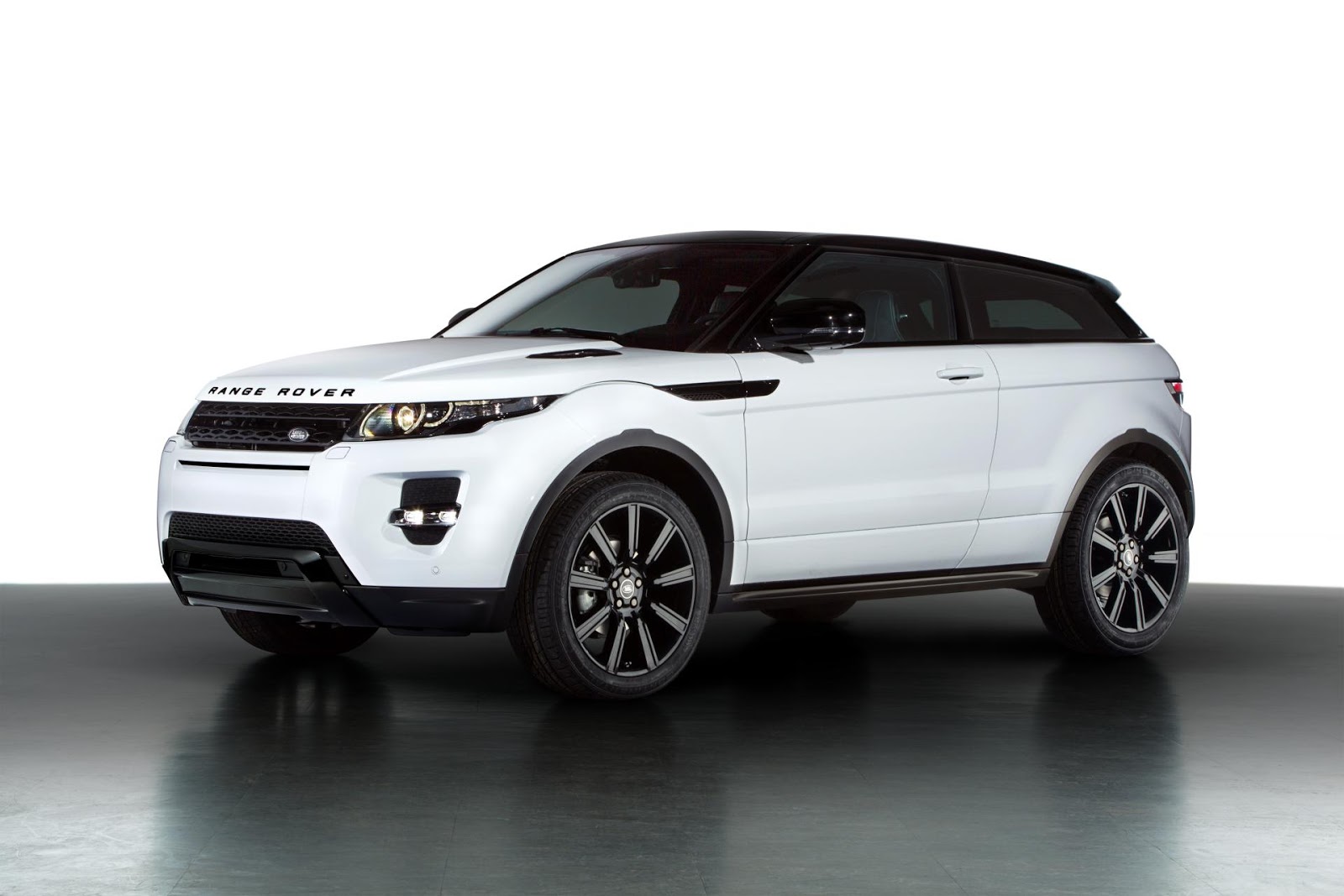Range Rover Evoque Black Design 2013 | Hottest Car Wallpapers | Bestgarage