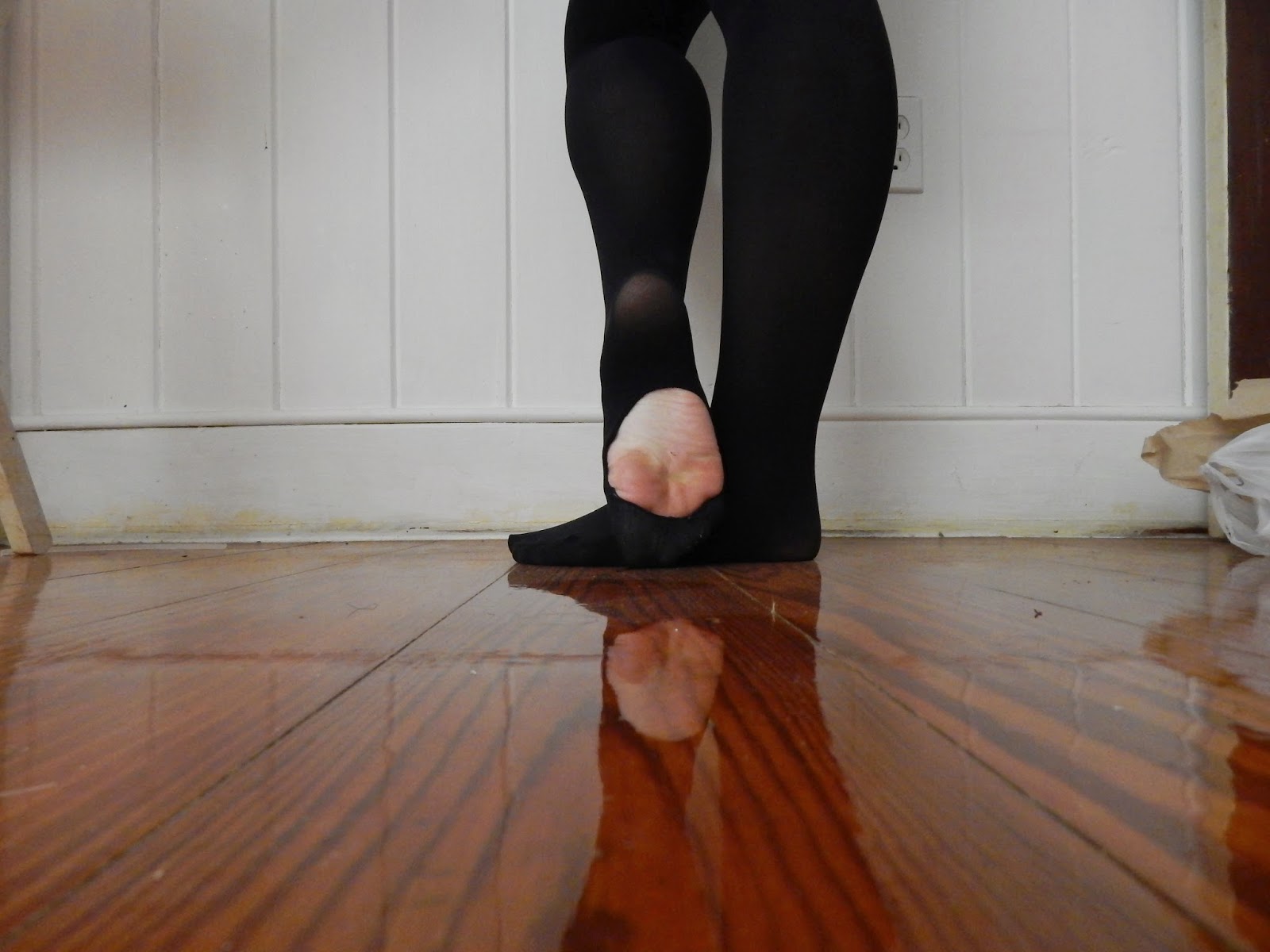 Sometimes I Do Things So you want to know how ballet shoes work