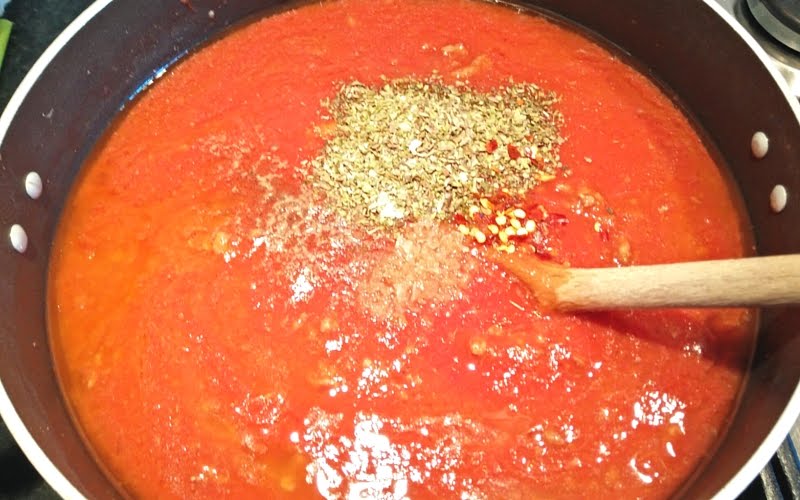 Authentic Italian Lasagne Sauce