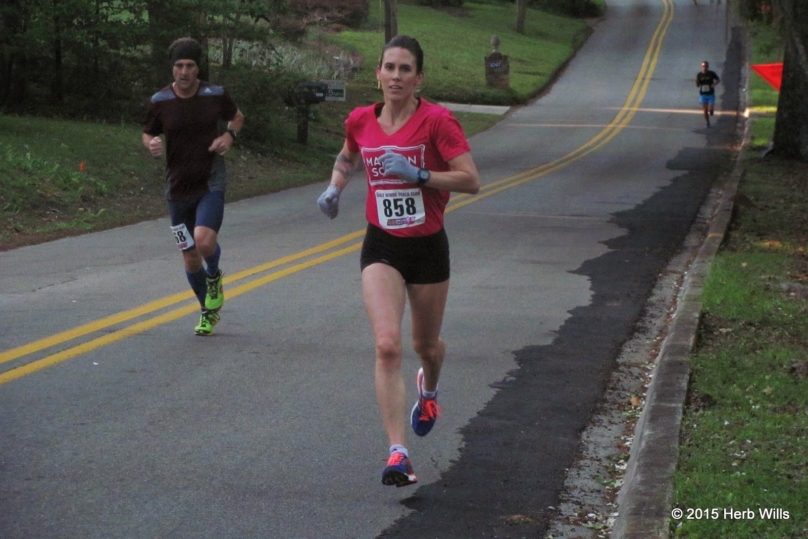 2015 Springtime 10K women's runner-up Lauren Poulos (12th, 38:19) Lauren Poulos