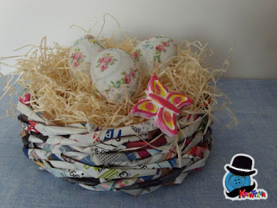 Nido decorativo con uova in decoupage Nido decorativo con uova in decoupage