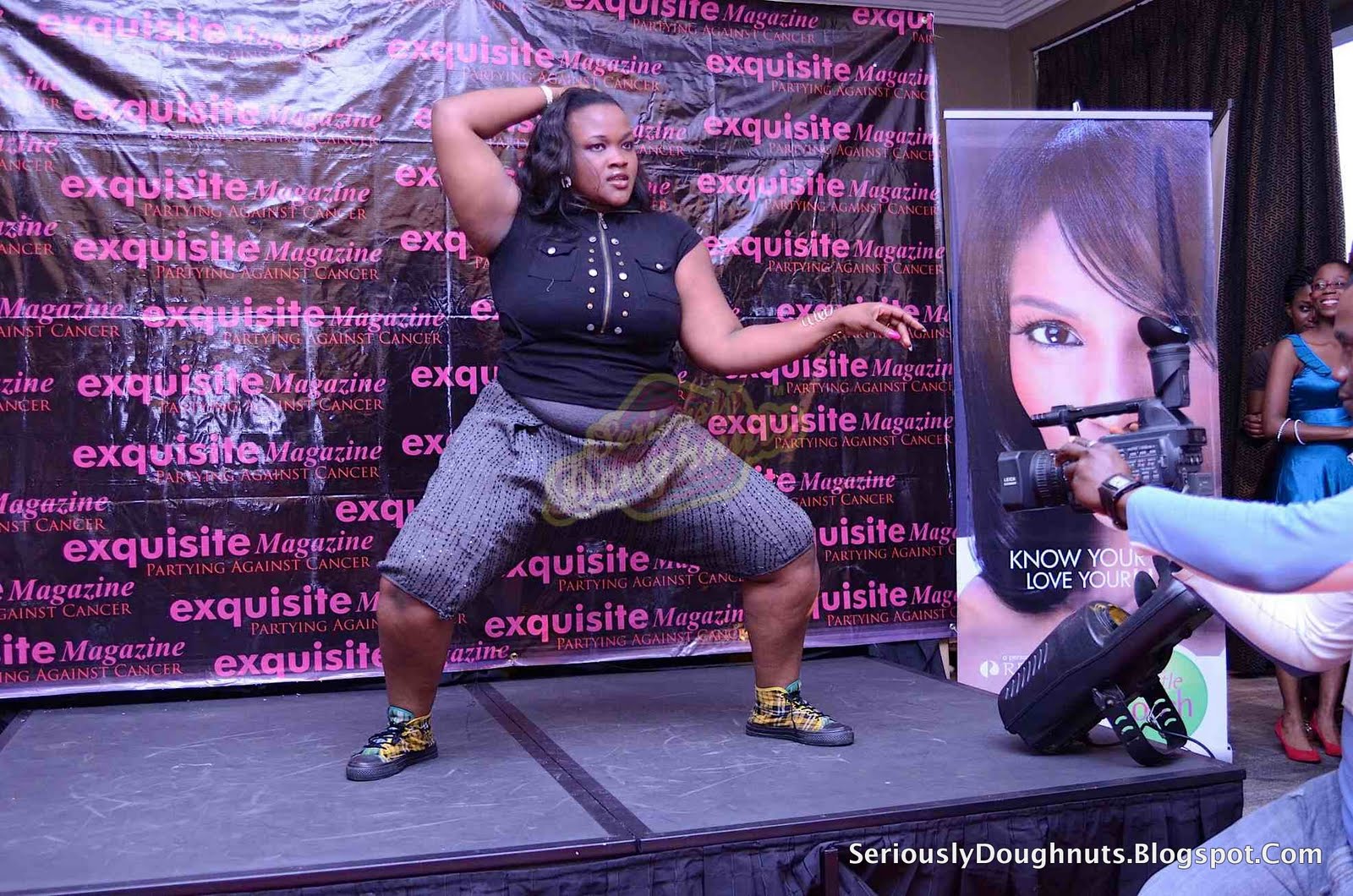 VIDEO AND PICTURES OF TIWA SAVAGE AT EXQUISITE MAGAZINE'S PARTY AGAINST