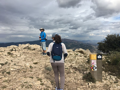 salida en familia, senderismo, font roja, menejador, Santuario de la Font Roja. Barranco del Infierno. Mirador de PIlatos, Mas de Tetuan, Cava Coloma, caminata,