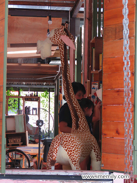 Little Giraffe Book Club Cafe, Batu 11, KL