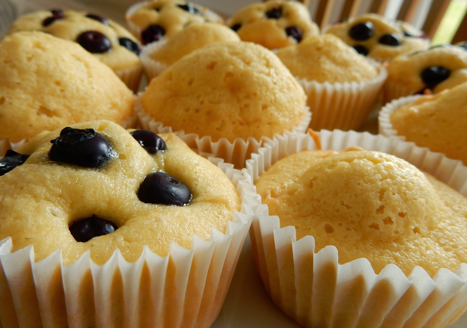 LisaCuisine: Eierlikör-Muffins mit Heidelbeeren