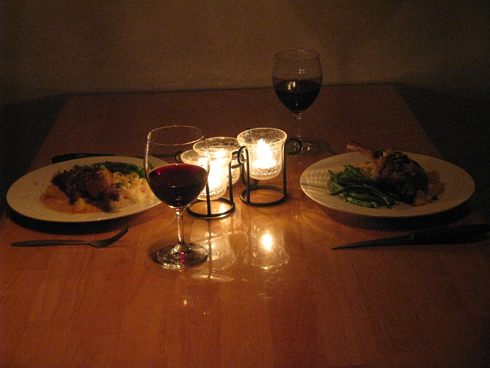 Dinner date with two amazing tits 9