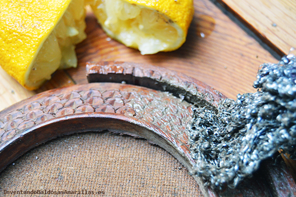 Limpiar madera con limón