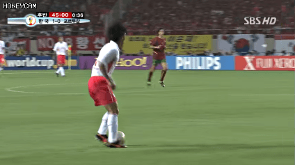 2002 포르투갈전 막판 상황들.gif